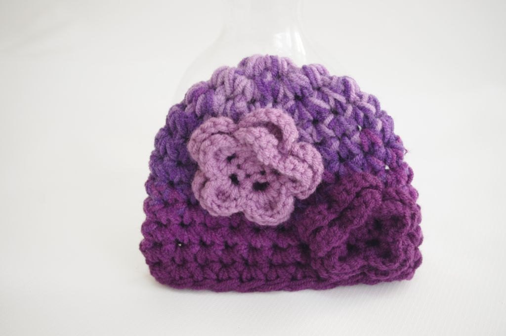 Newborn baby girl   Beanie  lilac and purple flower  Hat