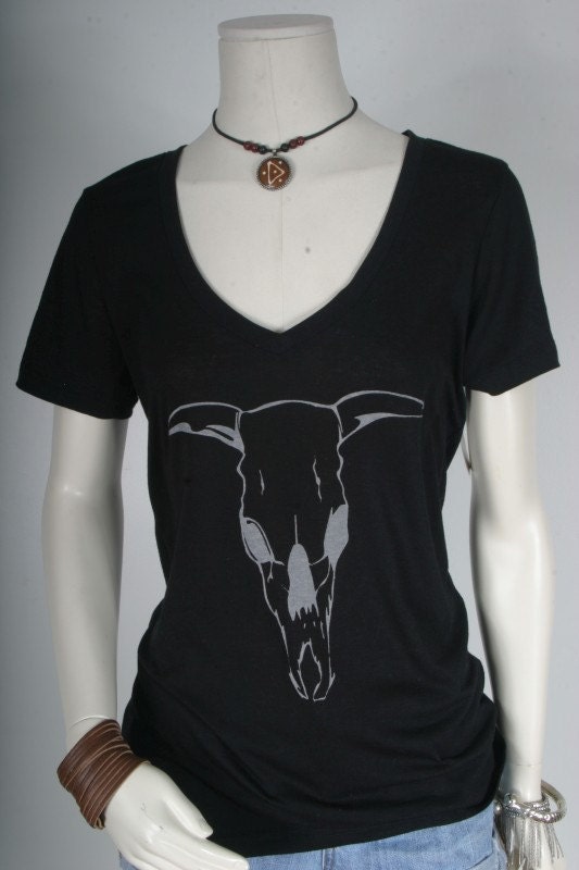 Women Tshirt Bull Skull hand screen printed black size L large Deep V neck
