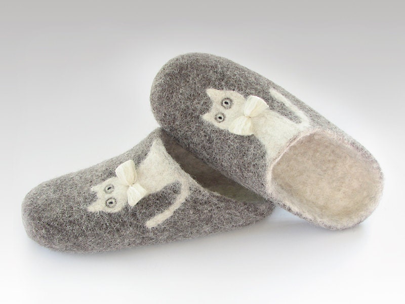 Felted slippers of natural ecological sheep and alpaca wool, grey, white, ready to ship, US size 7/ EU size 37