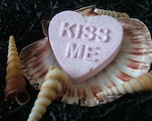Love Heart Strawberry Glitter Bath Bomb
