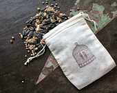Wedding favor, bird seed toss favors. 50 muslin bags, 2x4, UNFILLED for International Shipping.  Bird cage design and lovebird tag.