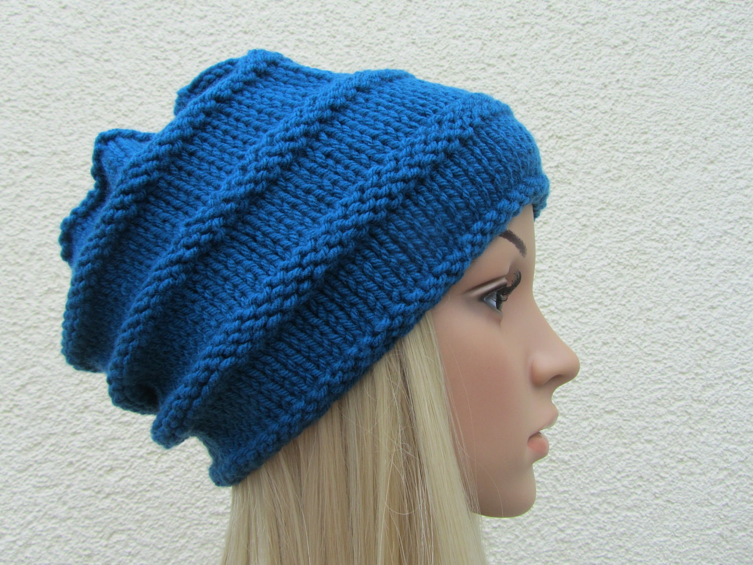 Cloche Hand Knit Hat, Unisex Hand Knitted Hat, Tam Hat in Ocean Blue,  Blue Hat for Men and Women