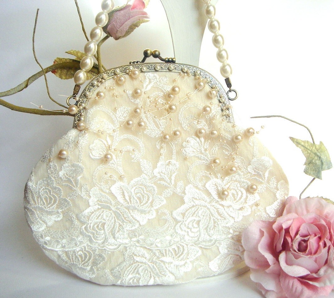 Bridal Clutch,Vintage Wedding Bag,Bridesmaids Clutch,Bridal Pearls Bag,Lace Bag,Vintage Wedding lace Bag