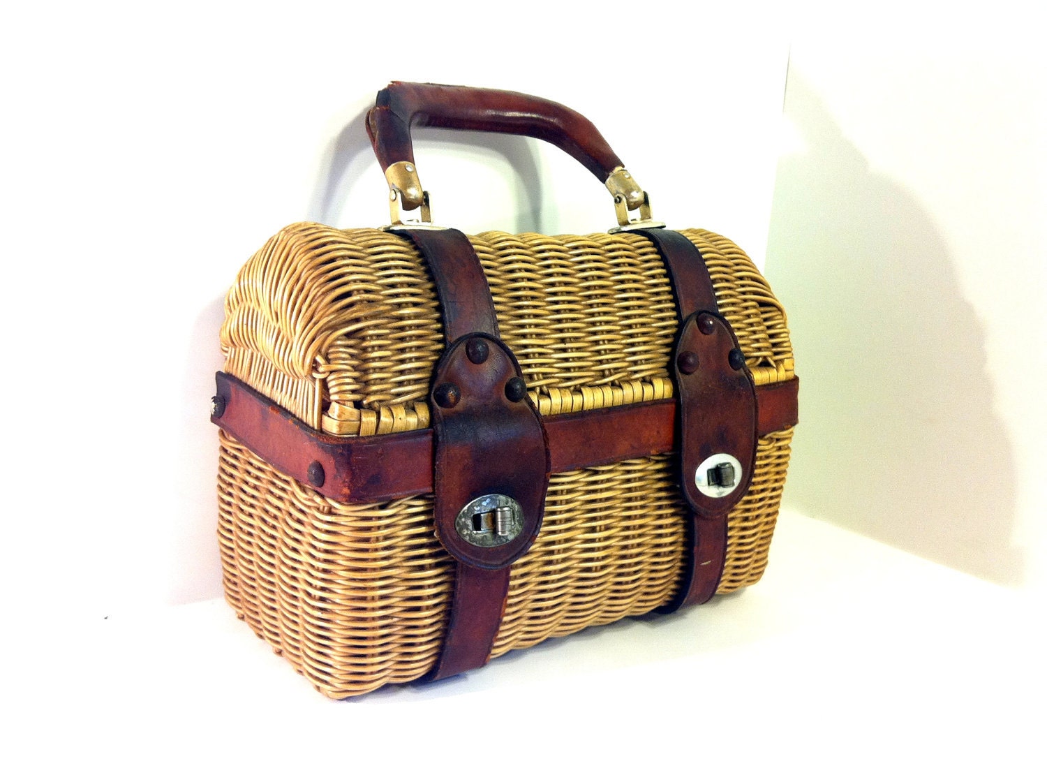 Structured Leather Basket Bag - Wicker Doctor Hand Bag