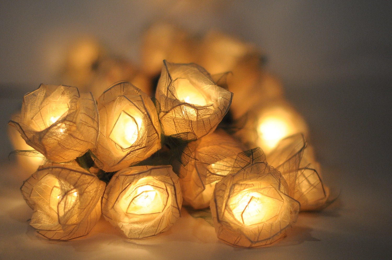 20 white Romantic valentine Rose flower leaf string light patio decoration wedding bedroom decor