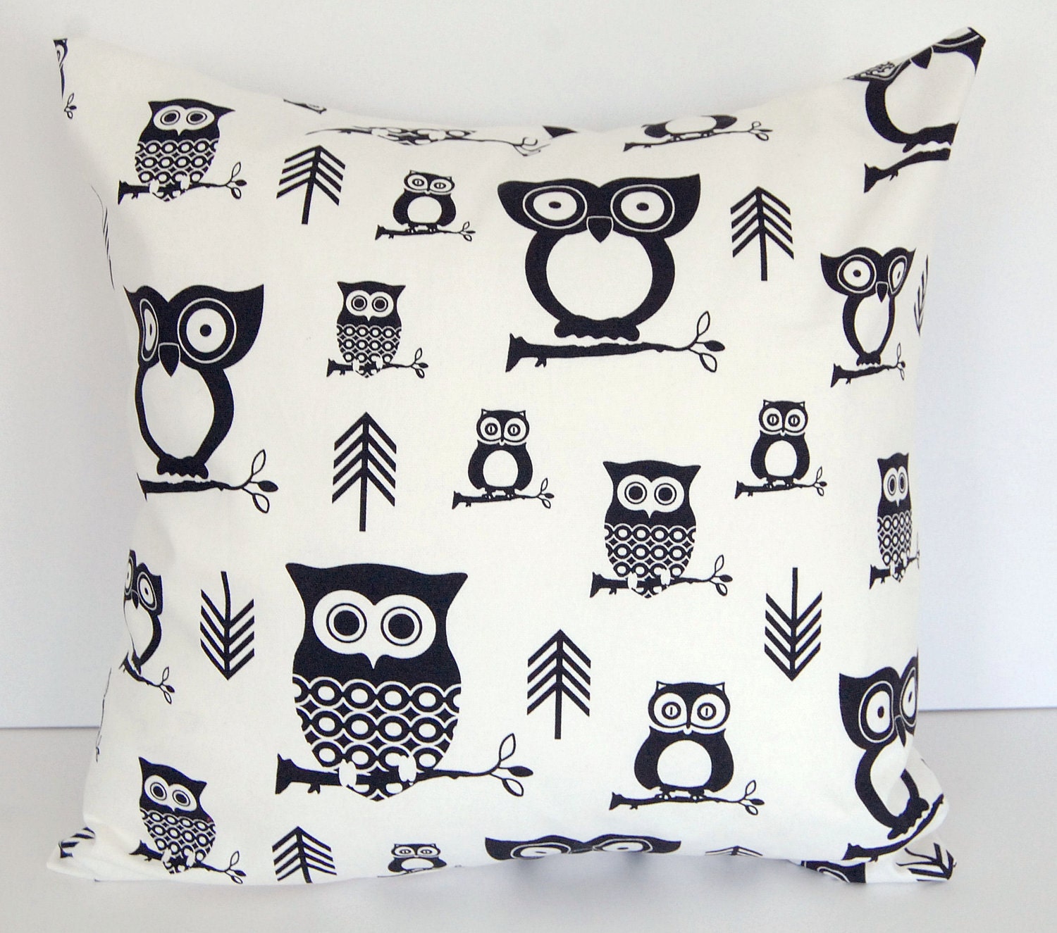 Throw Pillows SET Decorative pillow covers 16" x 16" owl pillows