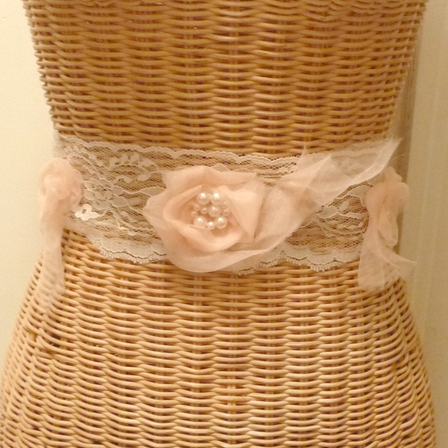 Peach Roses Sash Bridal Bouquet Belt Floral Ivory Lace Bridesmaid Pearls Wedding Womens