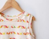 SALE: 30% OFF Triangle Train