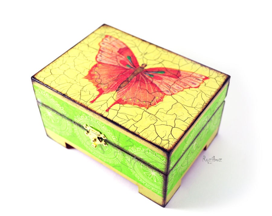Butterfly pink green yellow - wooden trinket box for jewelry in vintage style, gift idea for her, coral red, fresh, neon - made to order - InsideTheHouse