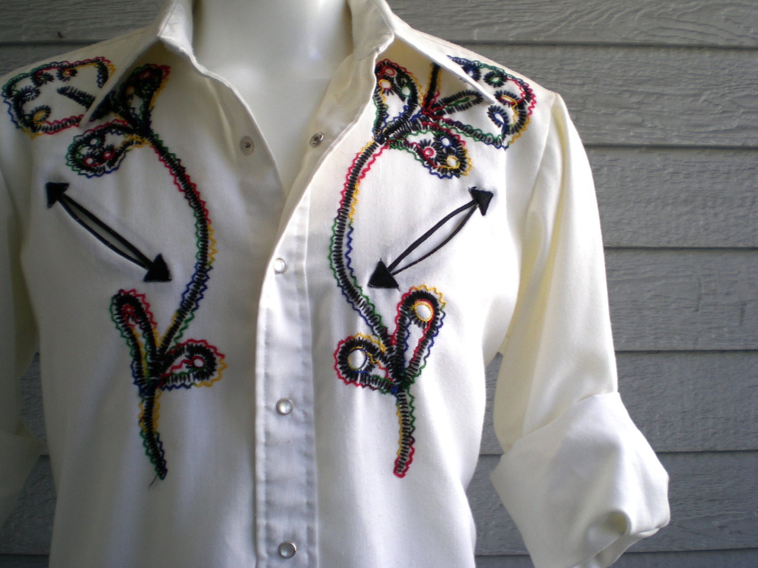 RESERVED for VinMan007 vintage rockabilly shirt with rainbow swirl embroidery. long sleeve western shirt. size large.