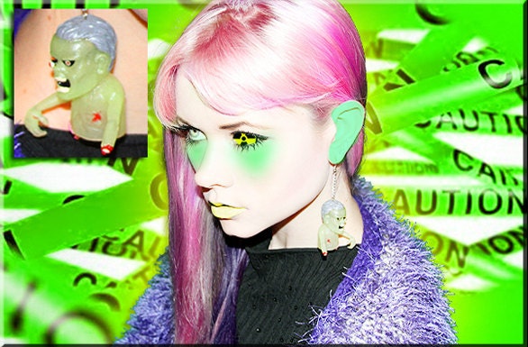 Disgusting Green Rubber Zombie Earring