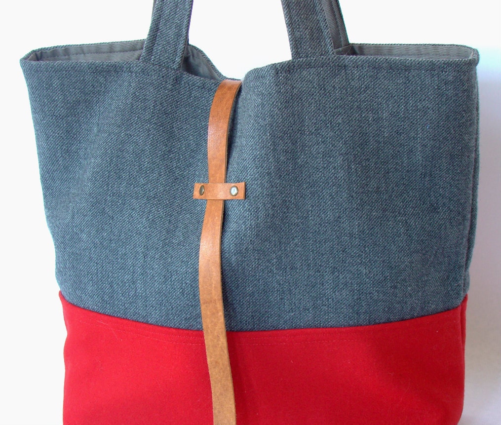 Large tote bag, wool, red and grey