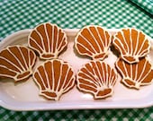 Peanut Butter Seashells with Sugar Free Yogurt Royal Icing for Dogs