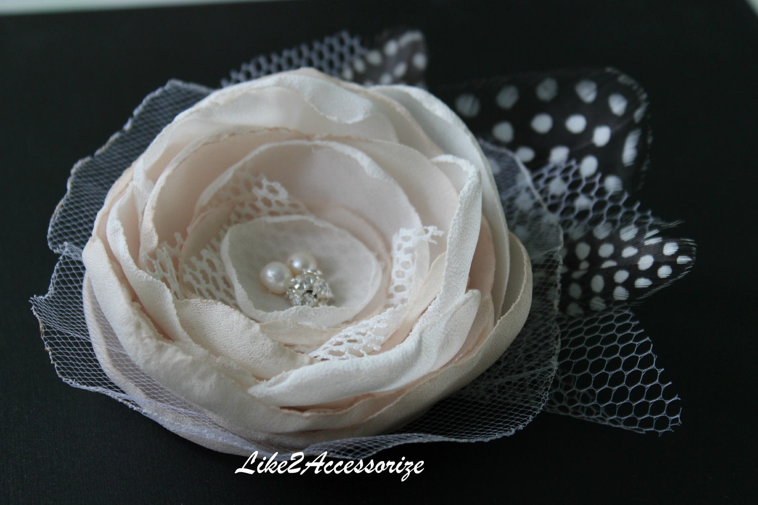 Ivory Wedding Fascinator Bridal Feather Headpiece Handmade Fabric Flower Clip Bridal Hair Flower Wedding Hair Accessories Bridal Hairpiece