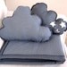 Plaid et coussins nuage gris étoiles - Blanket and Pillows grey with white stars