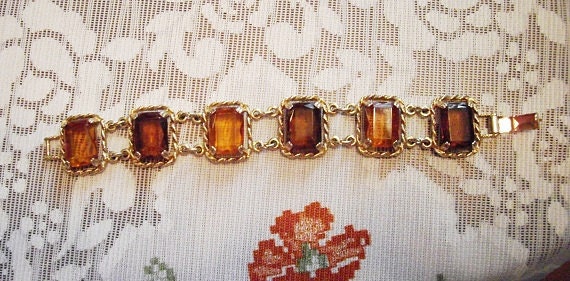 Vintage Sarah Coventry Bracelet Topaz