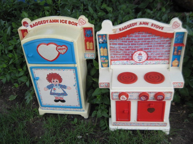 SALE 20 % Off coupon code SPRINGSALE / Raggedy Andy Fridge and Stove Set  Hard To Find