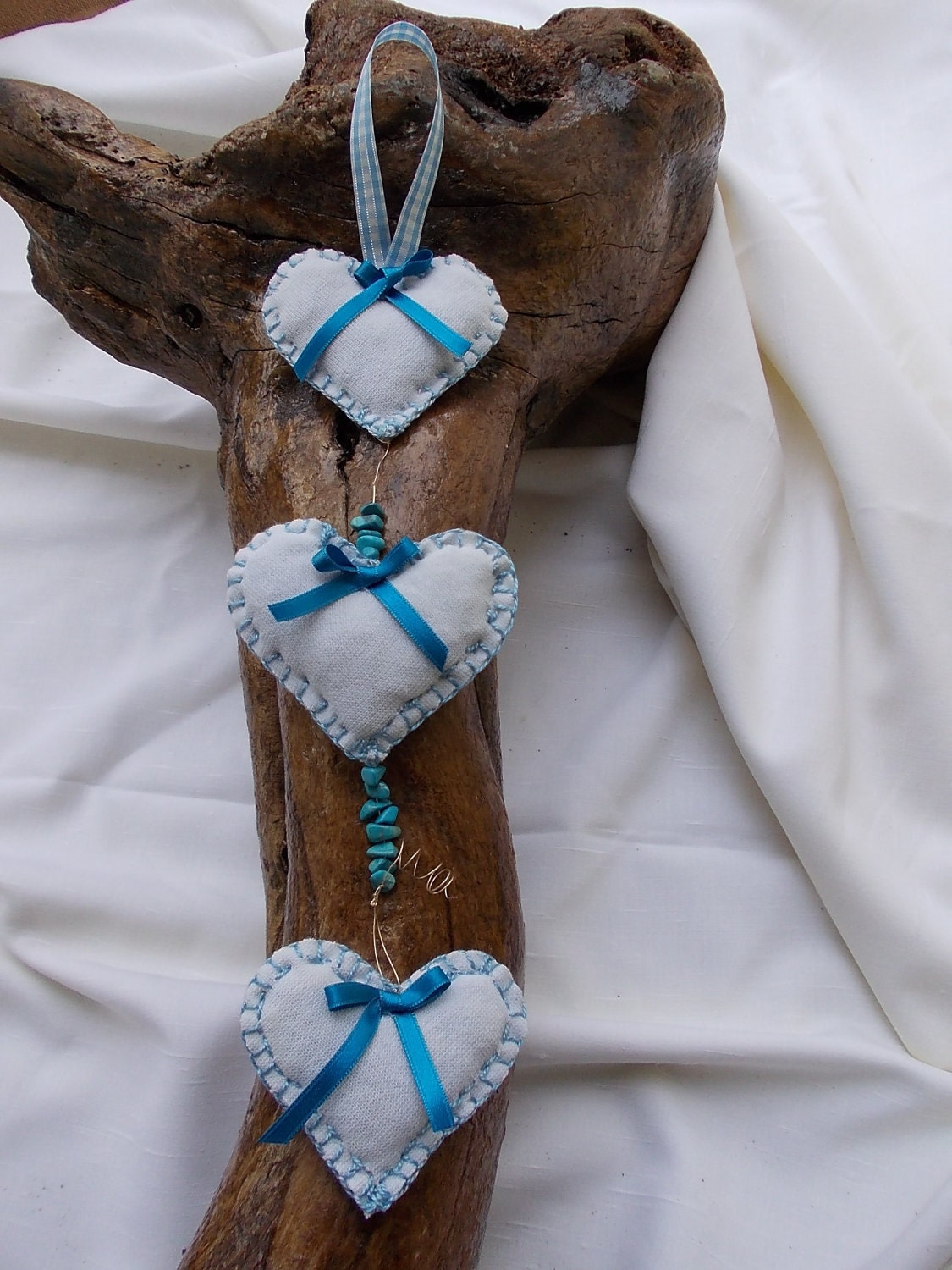 Handmade hearts ornament with turqoise rocks