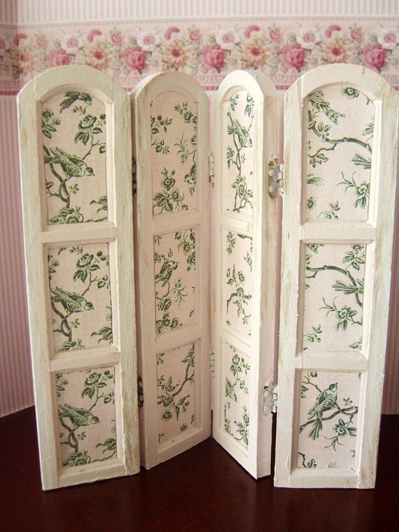 shabby chic miniature privacy screen by clarabellasminis shabby chic miniature privacy screen by clarabellasminis