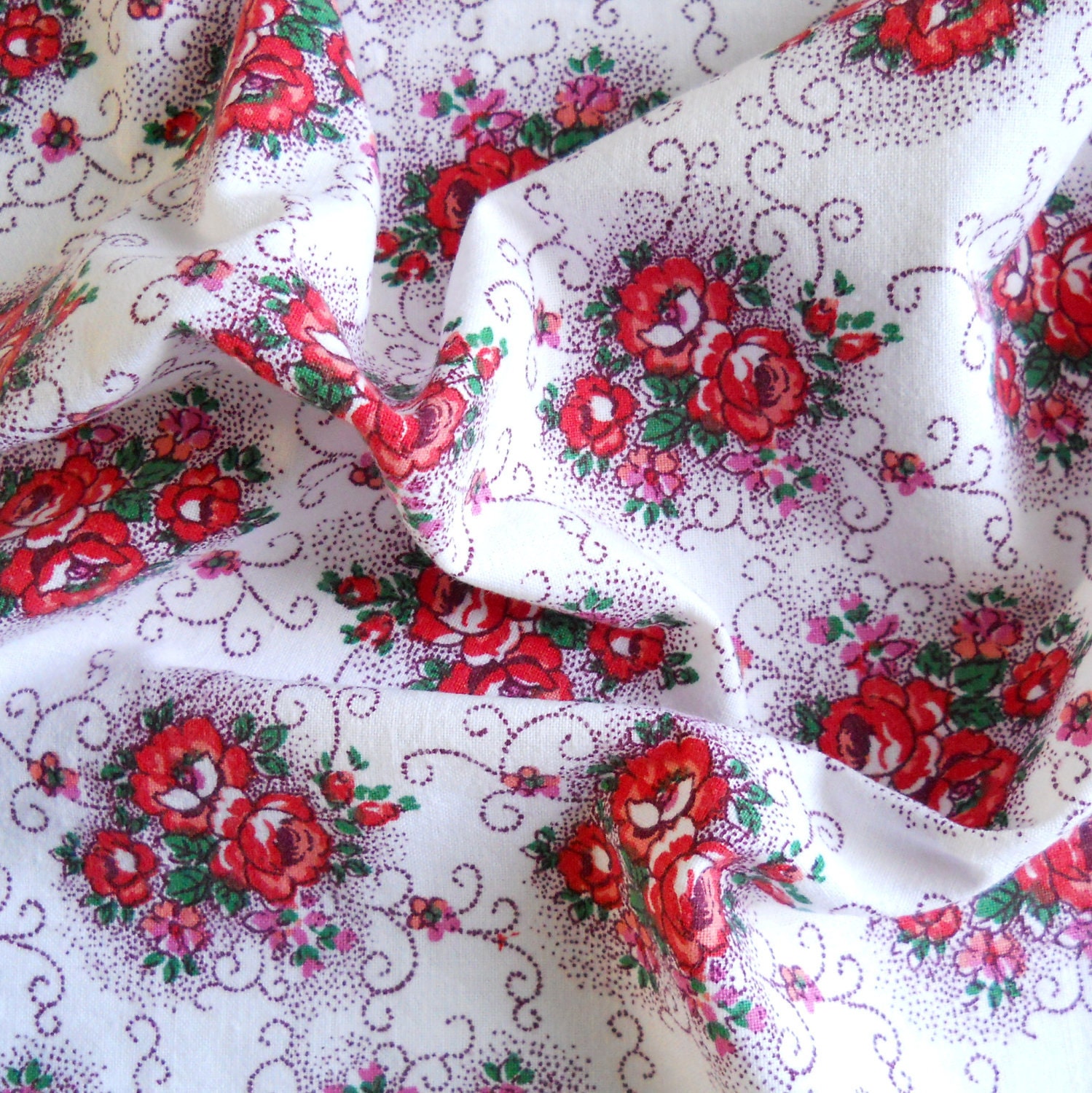 vintage fabric for patchwork, quilting or pillowcases, antique, red roses, french fabric, 59