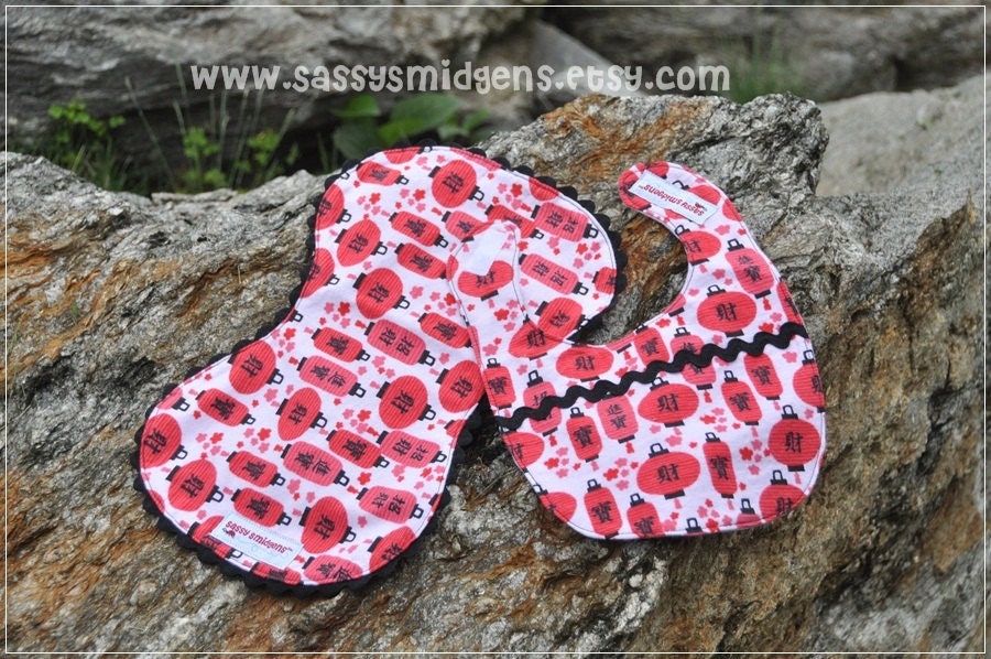 Asian Lantern Bib & Curvy Burp cloth