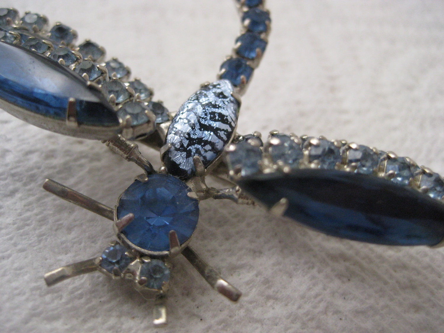 Midcentury rhinestone dragonfly brooch Blue with flexable seperate double wings