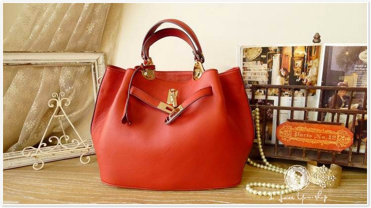 Leather Tote Bag - Shoulder Bag - Handbag in Fresh Red