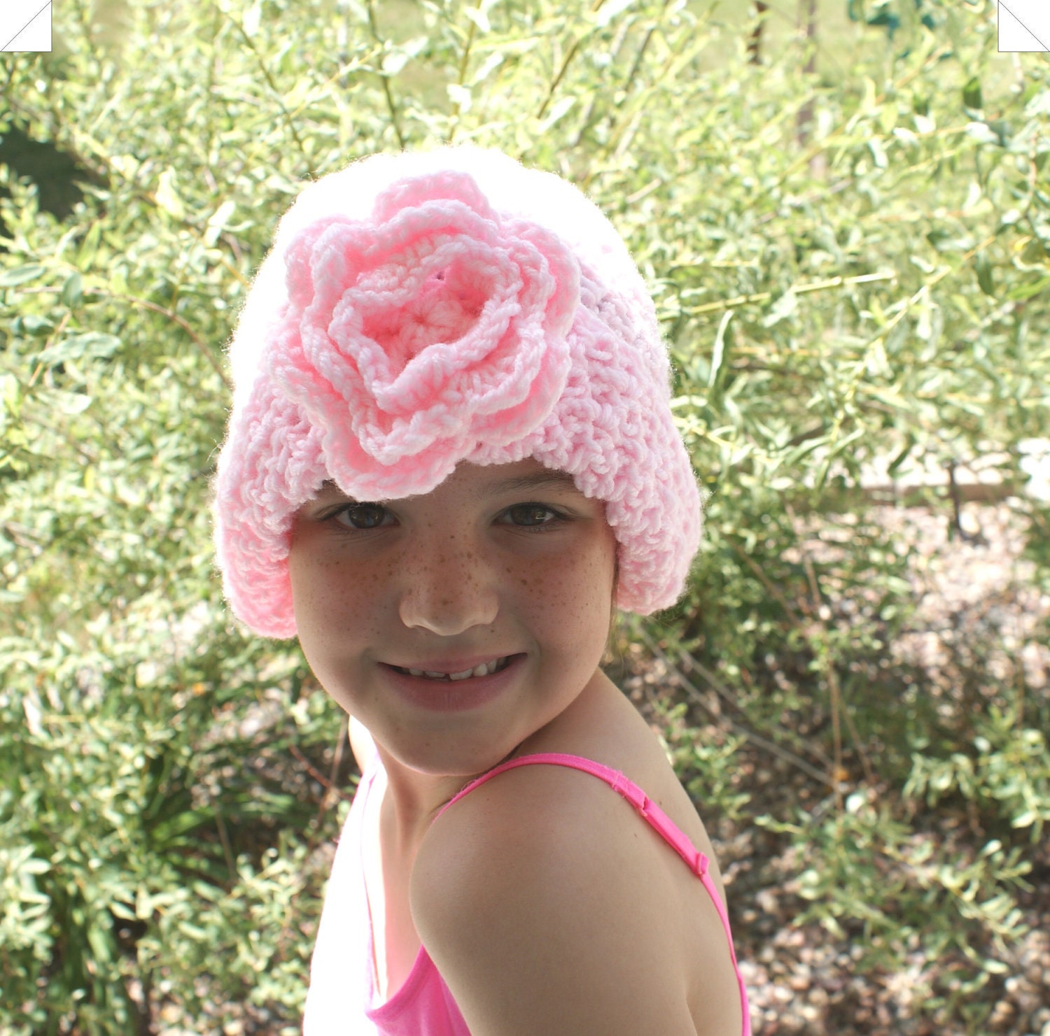 Womens Snow Hat, Pink Winter Hat, Pink Cloche Hat, Womens Crochet Hat, Crochet Pink Cloche, Feminine Hat, Pink Slouch Hat, Floral Cap