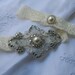 Stretch Lace Wedding Garter Set With Pearl And Rhinestone applique Centering