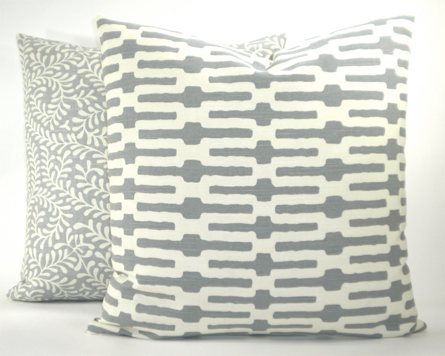 Contemporary Annie Selke "Links" Decorator Fabric Both Sides Pillow Cover - Slate and White - To Cover 20"x20" Pillow Form
