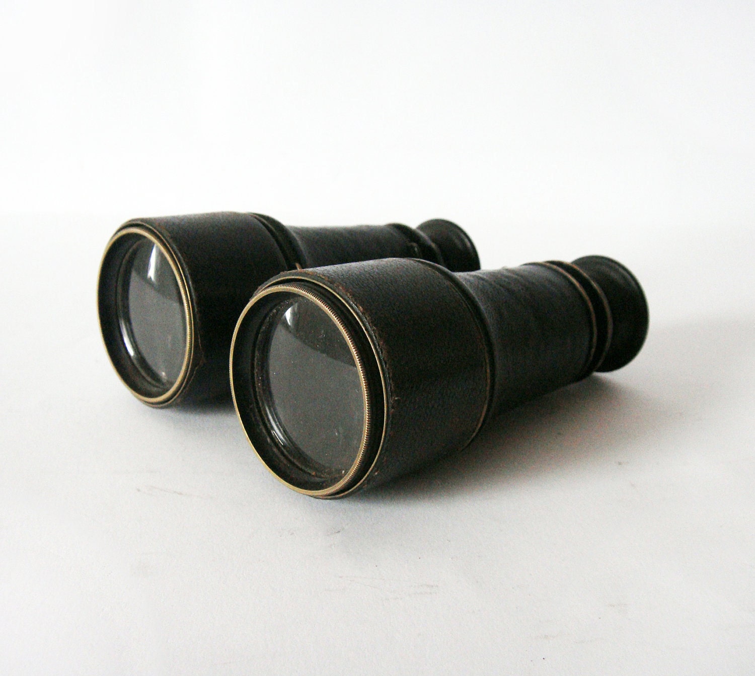 French Binoculars Jumelle Marine Vintage in original leather case
