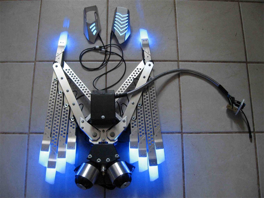Powered Mechanical Wings - Version 1.5 with LED Light Effects