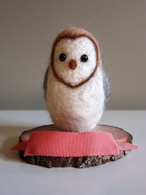 Wool Needle Felted Barn Owl with Personalized Name Banner - PINK (can be cake topper)