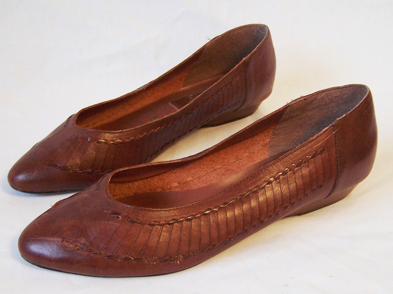 Vintage womens woven leather flats pumps brown size 8 Made in Brazil