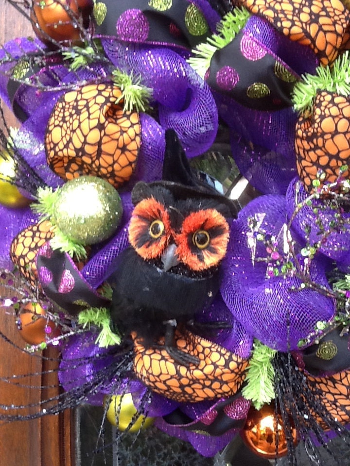 Whimsical His and Her Owl Halloween Wreath