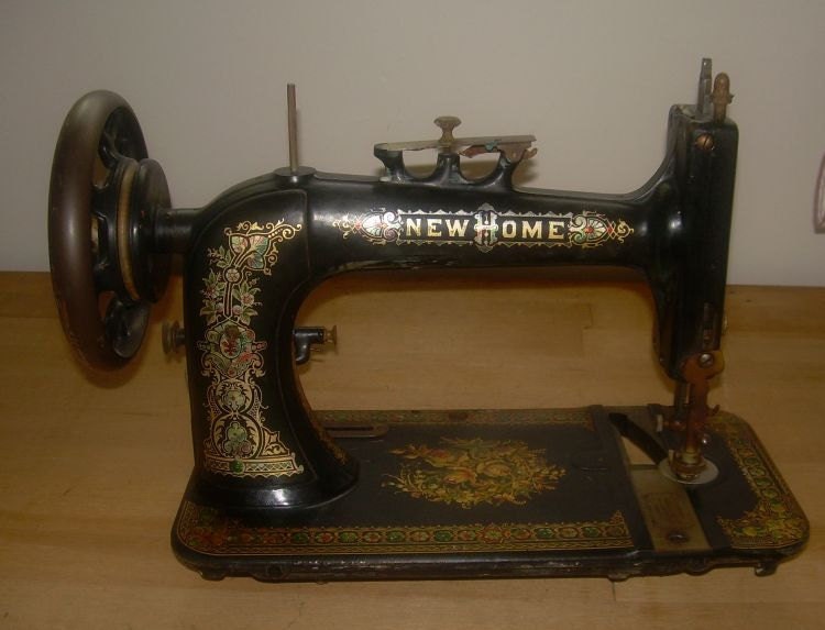 1890's - 1900's NEW HOME TREADLE Sewing Machine Beautiful Graphics