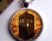 Art Pendant, London Steampunk Pendant, Vintage London, Silver and Glass Charm Necklace