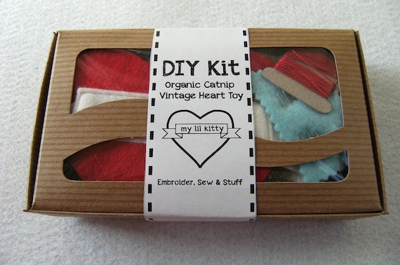 DIY Kit Cat Toy Simple and Fun to Sew