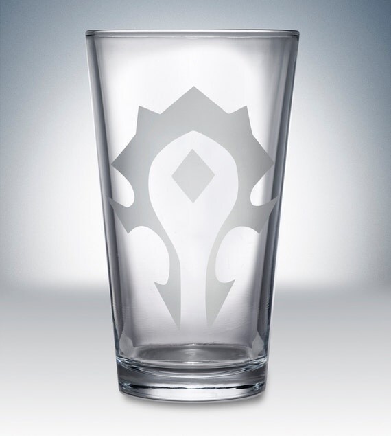 World of Warcraft Horde Logo Pint Glass