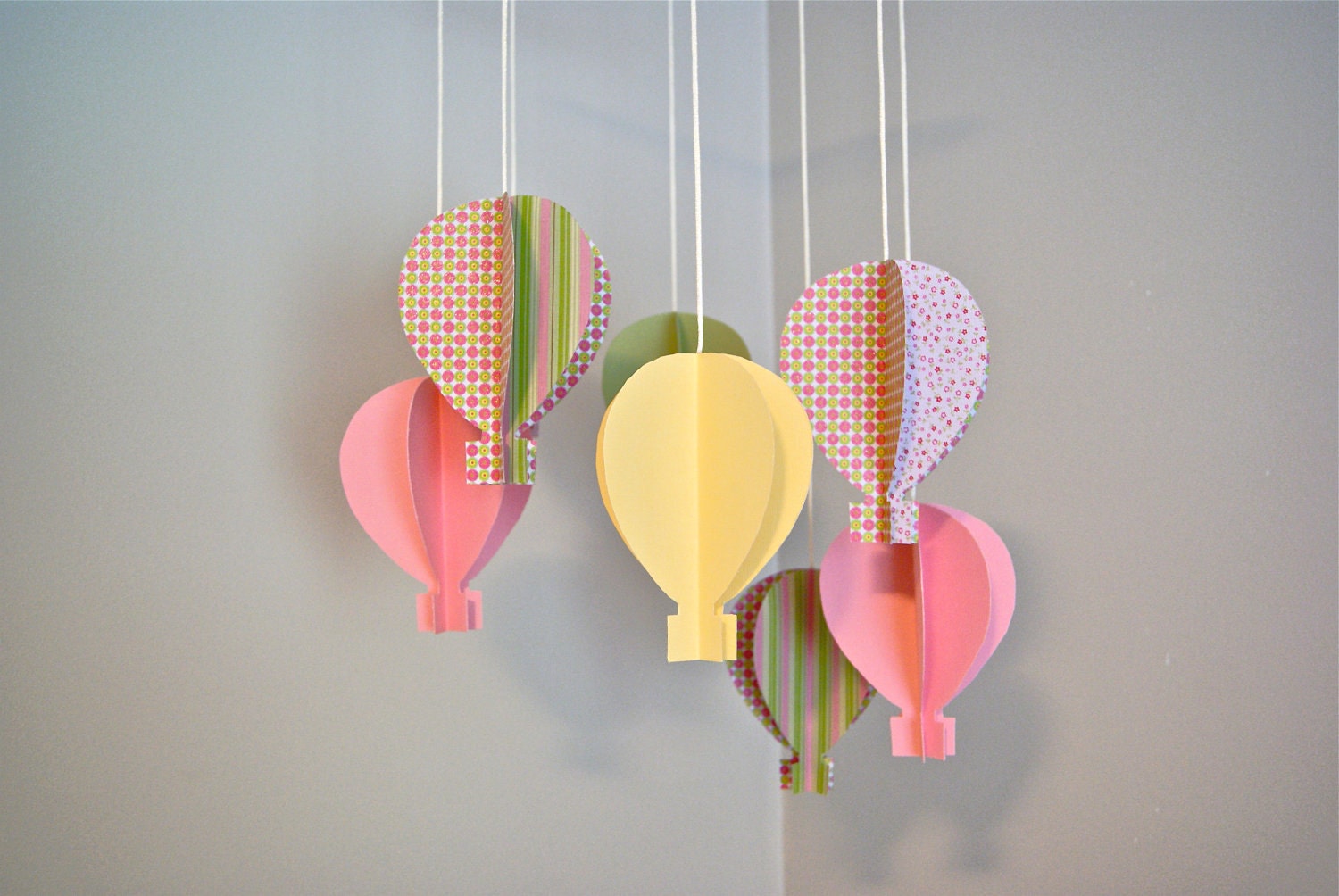 Girls 3D Paper Hot Air Balloon Mobile