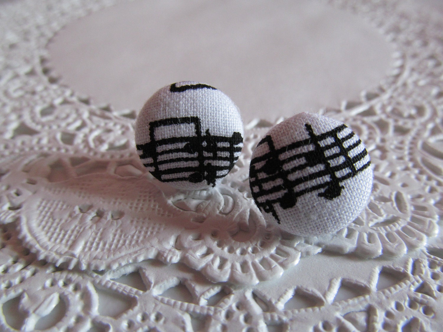 Music notes fabric earrings
