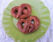 Pair of Soft Pretzels for 18-inch Dolls