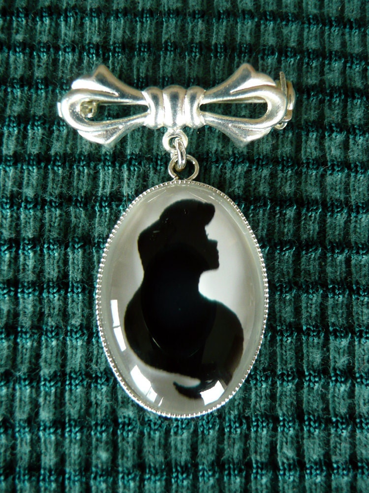 Ariel from The Little Mermaid silhouette cameo brooch
