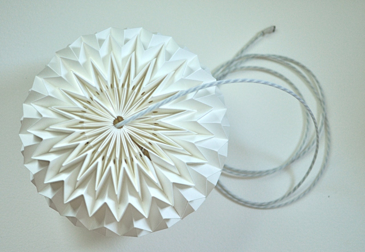 Hanging LED lamp w/ remote control - 16 COLORS : origami paper "bubble"