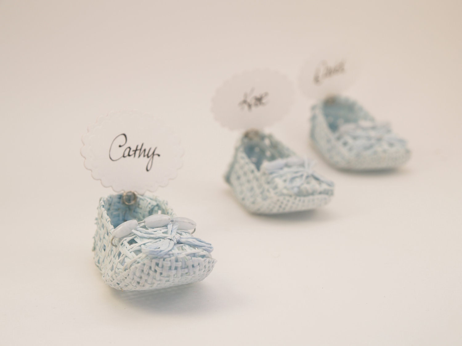 Baby Shower Place Cards, Pastel Pink Escort Cards, Little Baby Shoes to show your guests were to set, Table Decoration Favor