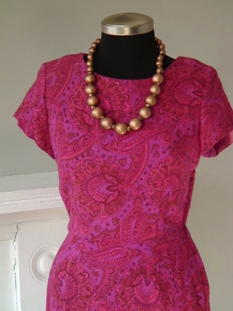 40% OFF w/coupon - Gorgeous late 50s/early 60s paisley wiggle dress - size 8/10