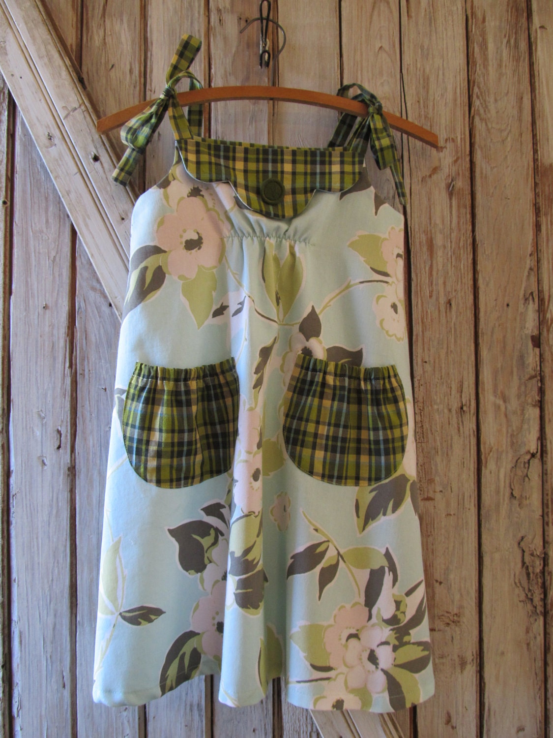 Annie - Vintage Style Girl's Dress Pattern PDF. Girl's Sewing Pattern. Kid's Clothing. Sizes 12m thru 8 included