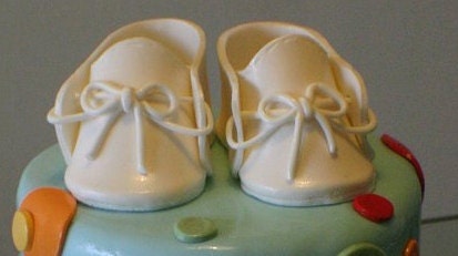 Edible Baby Shoes - Cake Decoration