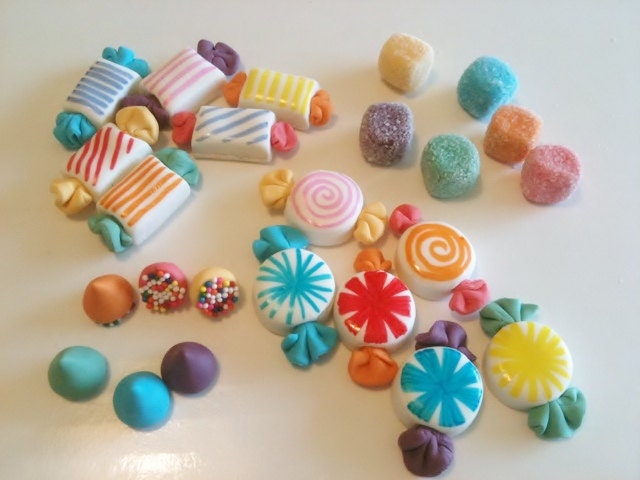 Edible Fondant Candy Pieces Cake Topper