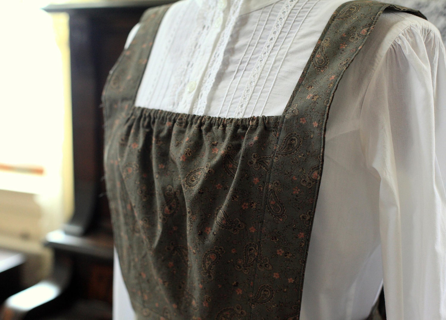 Anne's Ruffled Apron- Ready to Ship